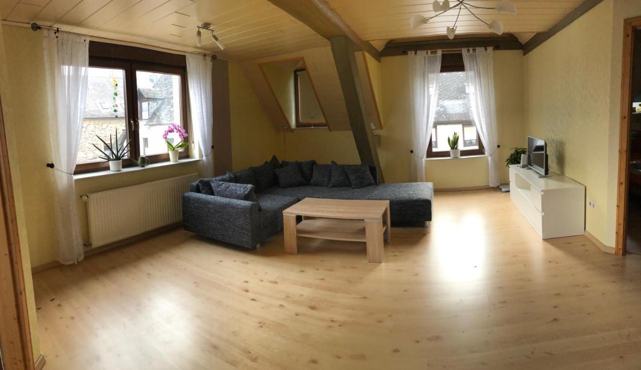 Ferienhaus Treis Neef Ngoại thất bức ảnh